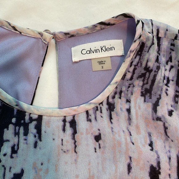 Calvin Klein Lilac Pattern Sleeveless Dress - Picture 4 of 7